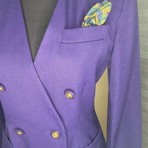 Casual Corner Petite Ladies Purple Blazer with Purple and Gold Buttons